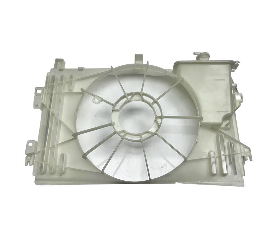 Toyota Davlumbaz Fan Corolla 02-06 (Beyaz Su Depolu)