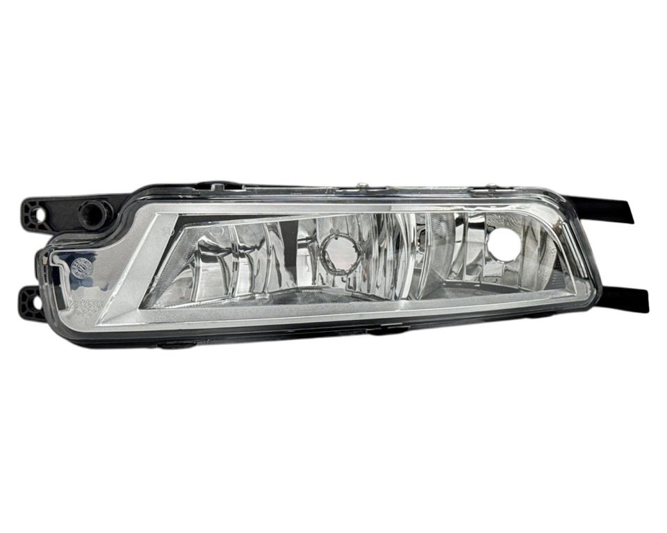 Volkswagen Lamba Sis Passat B8 14-19 Sol (Sabit Viraj Aydınlatmalı/Çift Duylu)