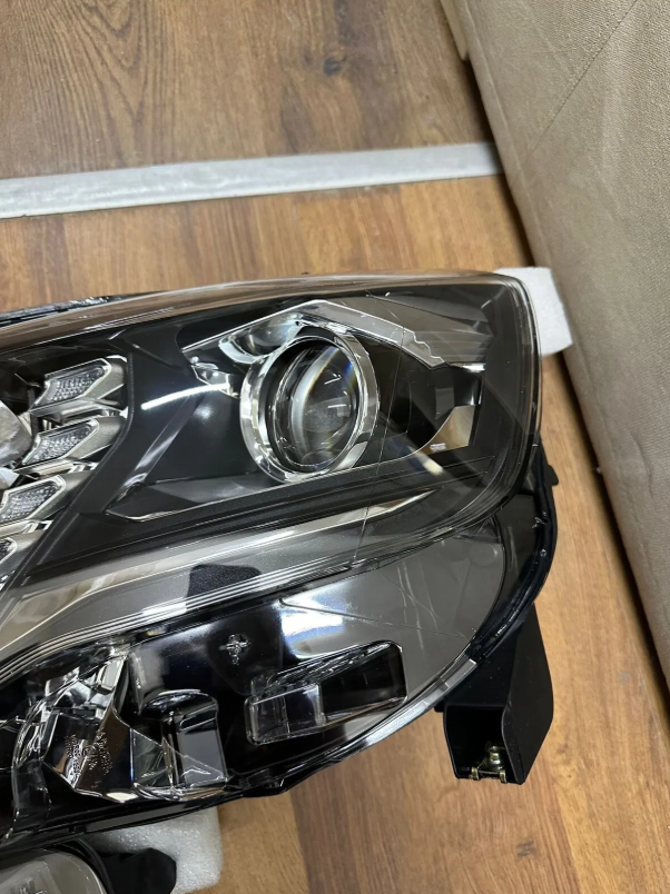 Peugeot Partner Rifter Sağ Sol Far Lambası Ledli Tip 2019-2022