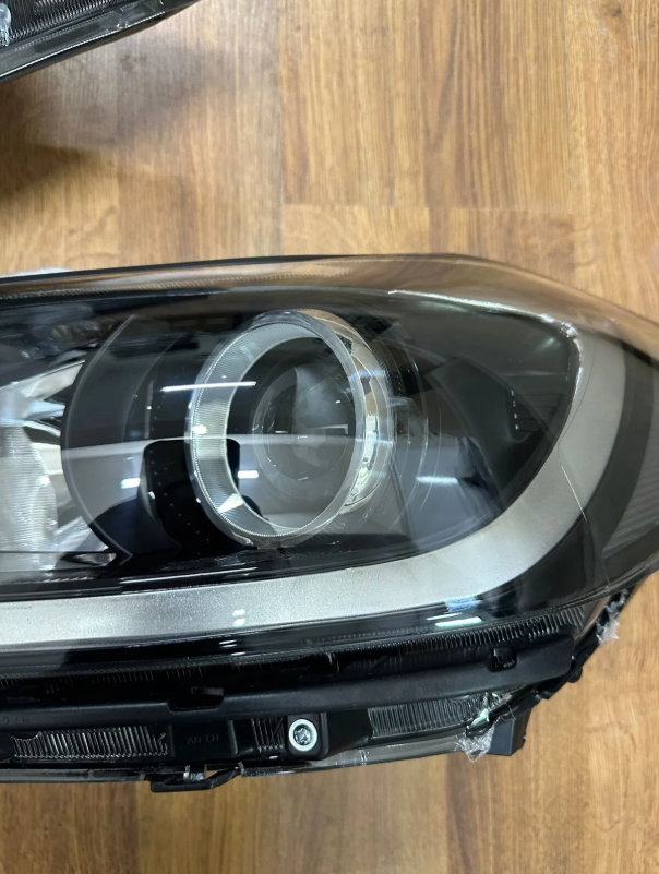 Hyundai Elantra Sağ Sol Far Lambası Set Ledsiz Elektirikli 2016-2018