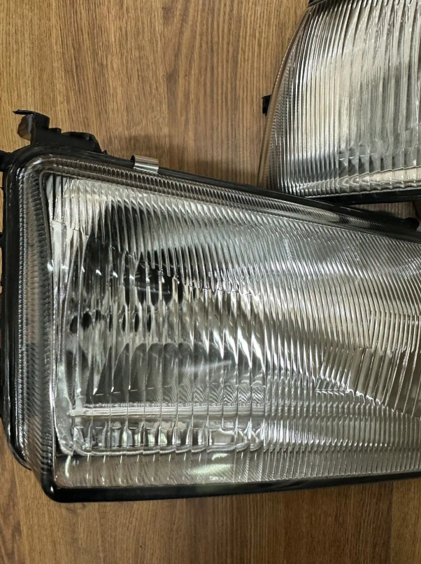 Opel Vectra A Sağ Sol Far Lambası 1993-1995