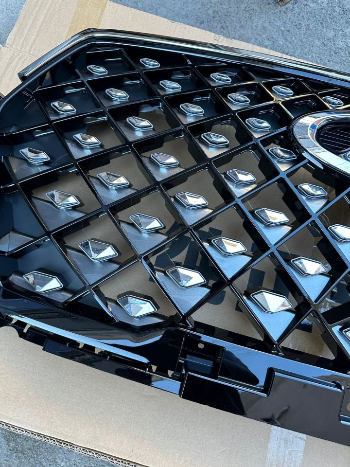 Chery TİGGO 7 Pro Max Kamera Delikli Ön Panjur 2024-2026 ORJINAL