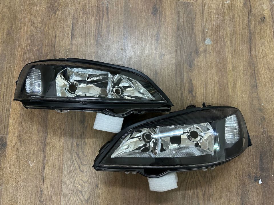 Opel Astra G Far-Stop Lambası Set 1998-2004