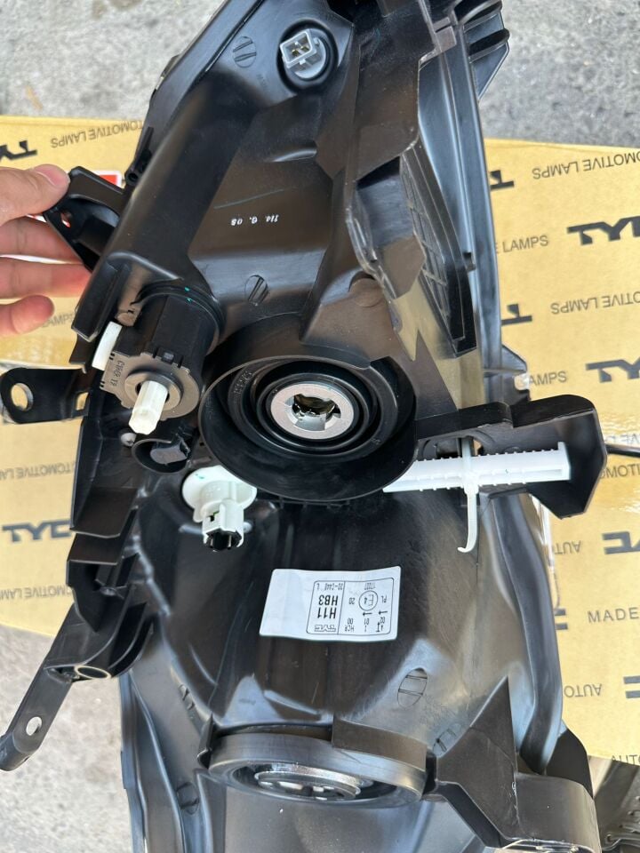 Toyota Auris Sol Far Krom 2010-2012 TYC