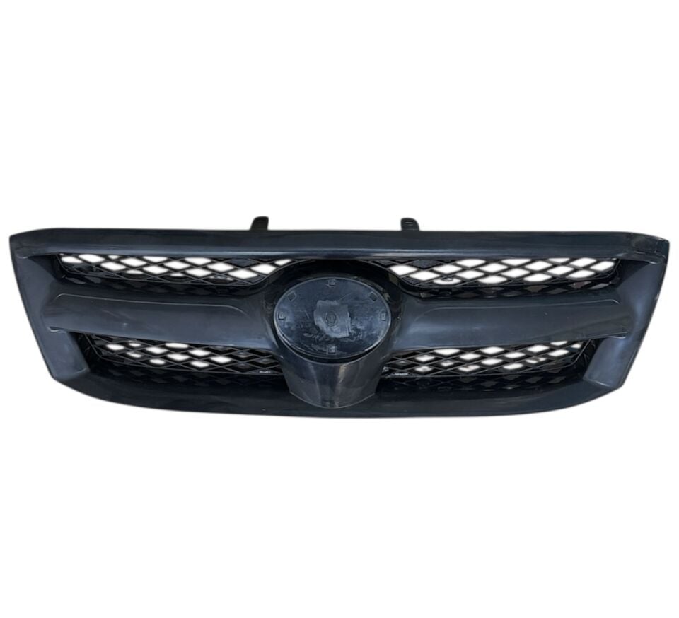 Toyota Panjur Hılux Vıgo 06-08 Ön (Siyah Krom Çıtalı)