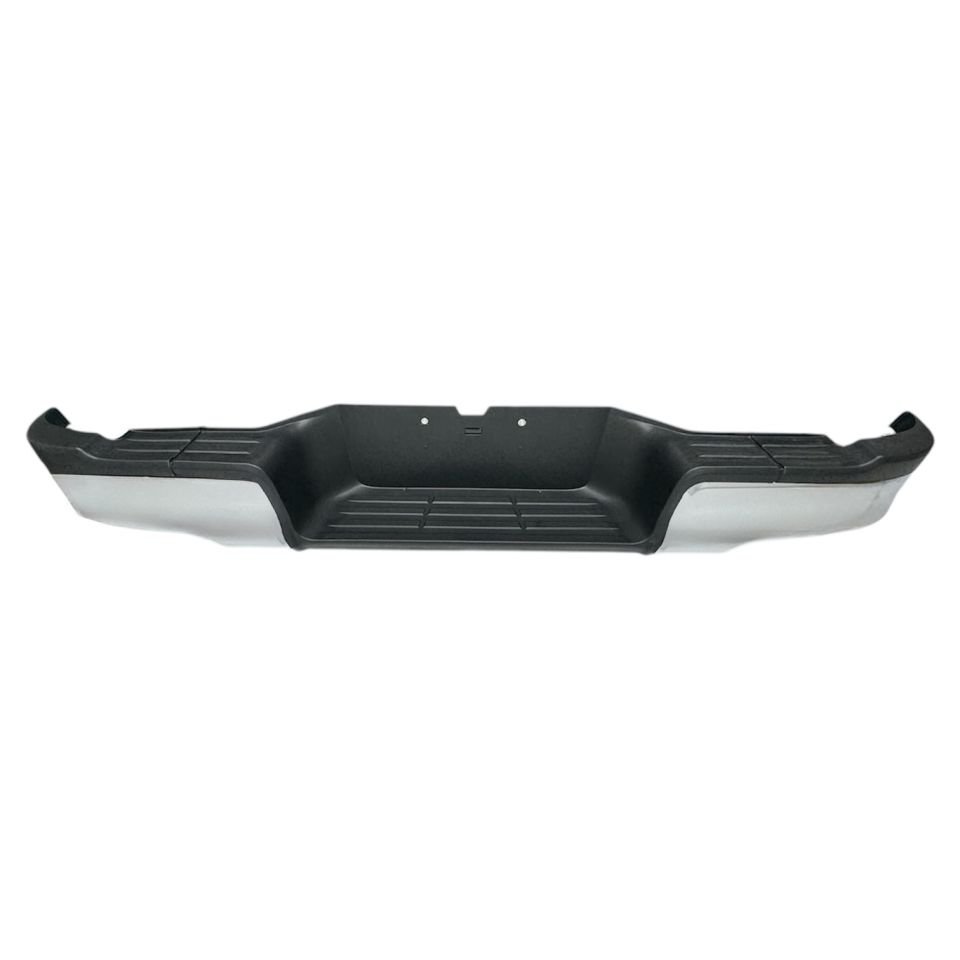 Toyota Tampon Hılux Revo 15-23 Arka (Krom/Sensör Deliksiz)