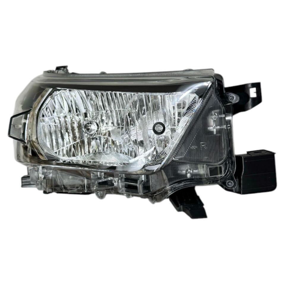 Toyota Far Hılux Revo 21-24 Sağ (Merceksiz/Motorlu)