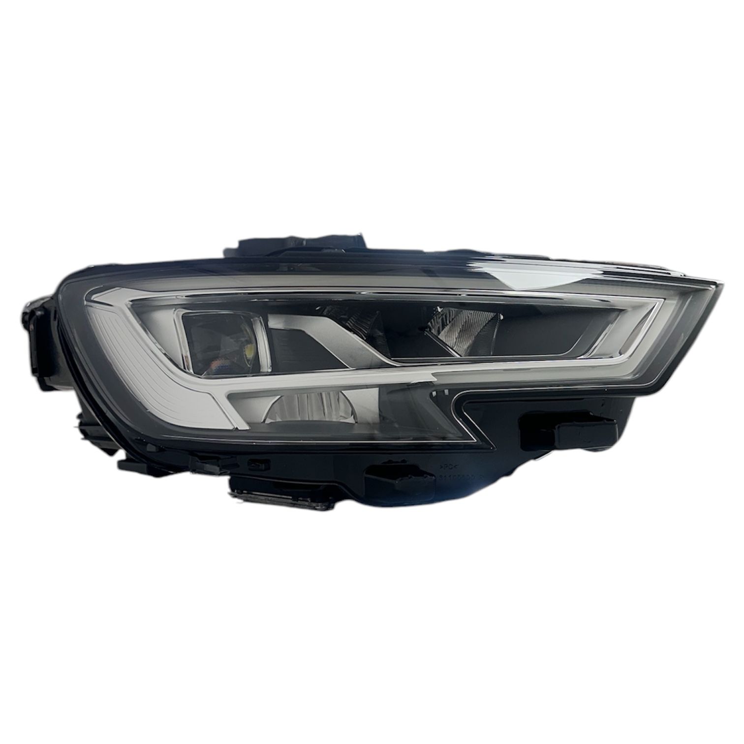 Audi Far A3 16-19 Sağ (Matrix/Beyinler Üstünde)