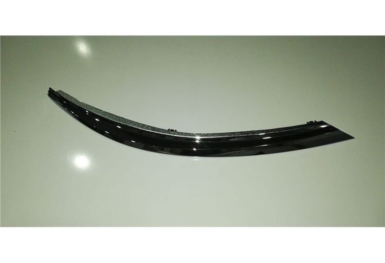 Toyota Çıta Far Üst Nikelaj Corolla 13-18 Sağ