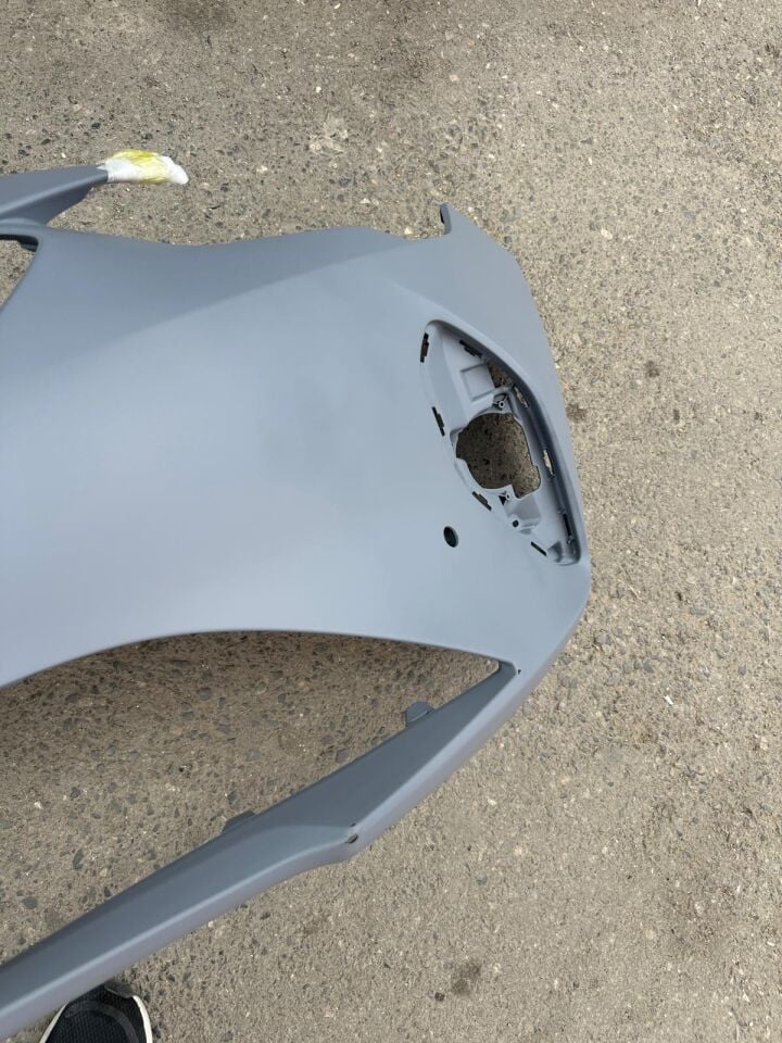 Opel Corsa F Ön Tampon 2020-2023 Sensör Delikli