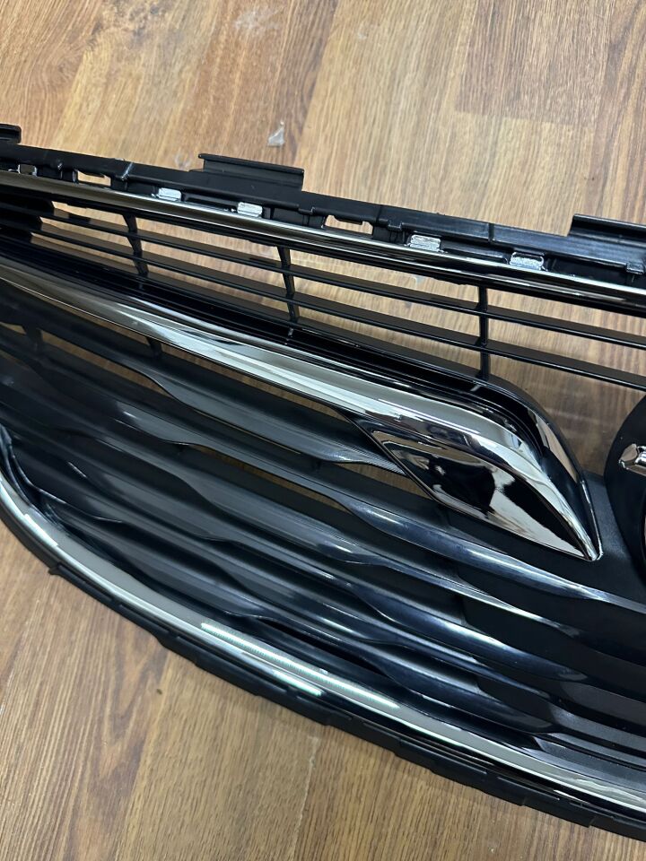 Opel İnsignia Panjur Ön Komple Nikelaj 2017-2019