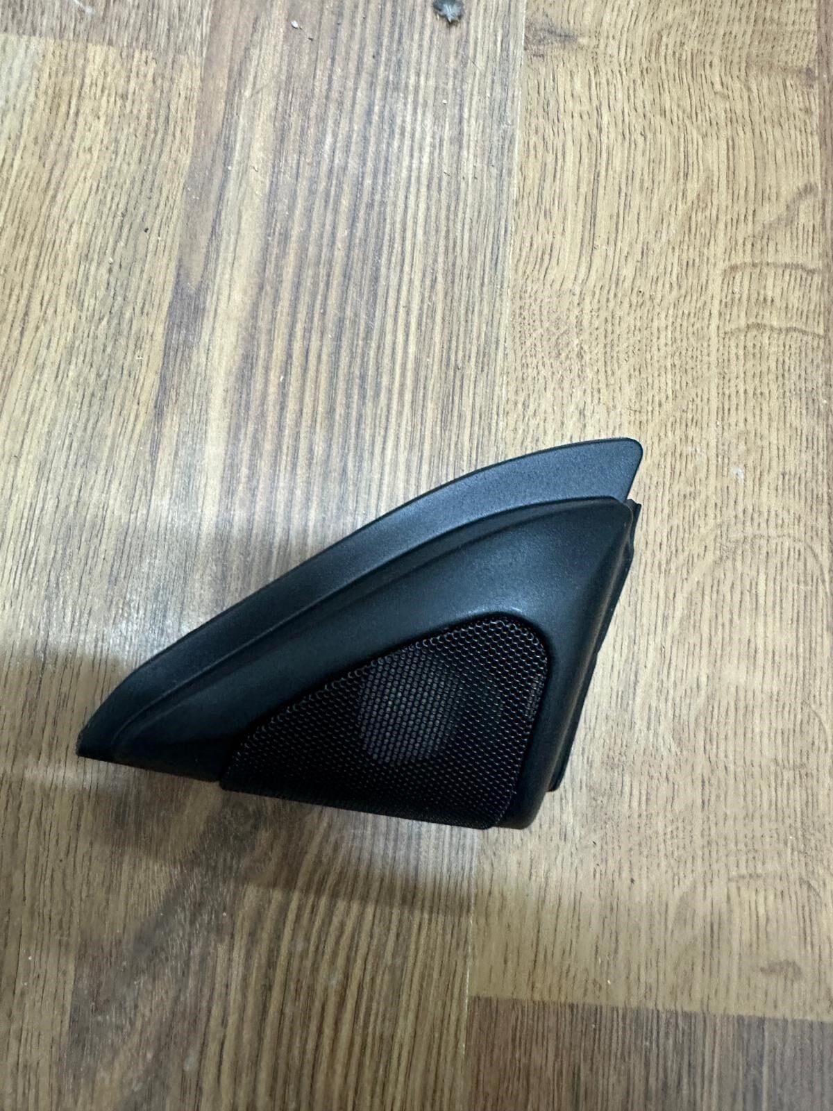 Toyota Corolla Ayna Kapak İç Hoparlör Kapağı Sol 2002-2006