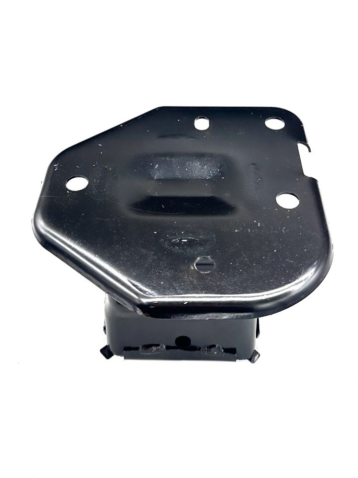 Nıssan Demir Tampon Bağlantı Ayak Qashqai 14-16 Arka Sağ(Tampon Babası)