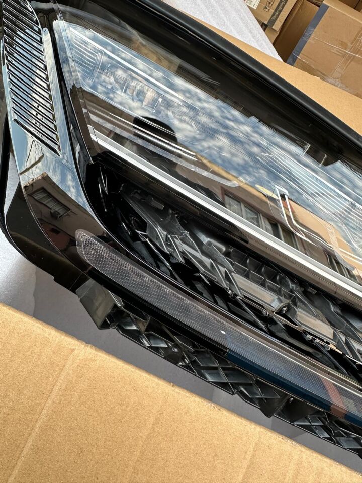 BYD Seal U Sağ Far Lambası 2024-2026