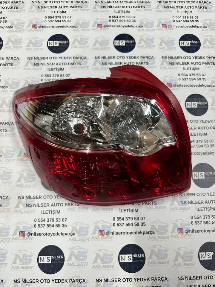 Toyota Auris Sol Stop Lambası 2010-2012 81561-02550