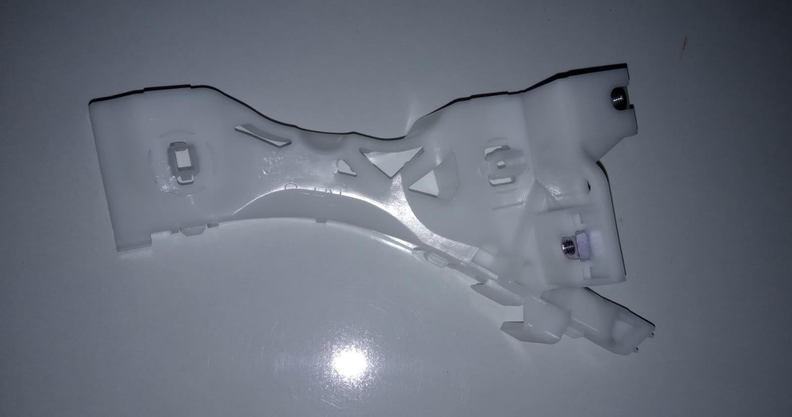 Mazda Braket Tampon Mazda 3 04-08 Ön Sağ (Küçük)