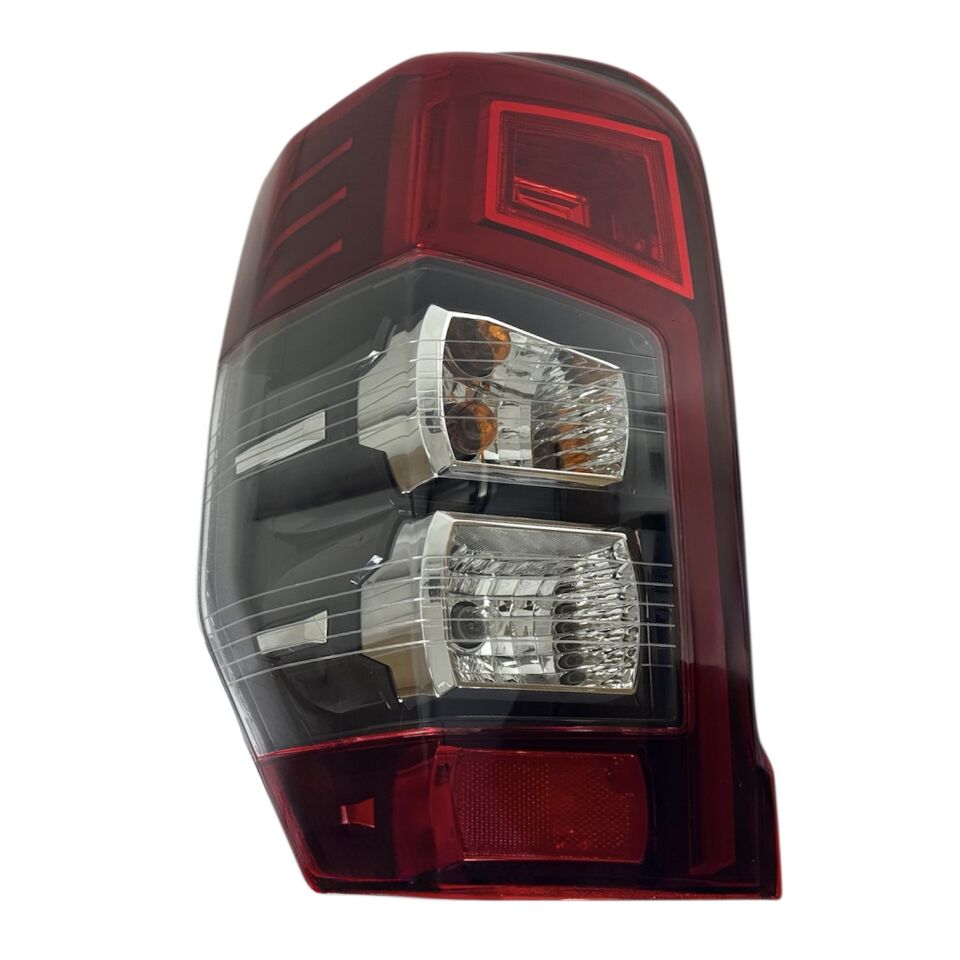 Mıtsubıshı Stop L200 19-21 Sol (Ledli / Duylu) A-kalite