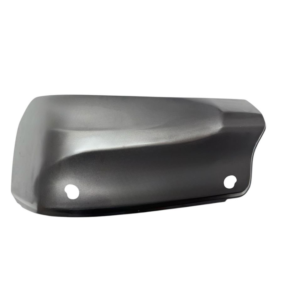 Toyota Köşe Tampon Hılux Revo 15-24 Arka Sağ (Gri/Sensör Delikli/Orj Tip)