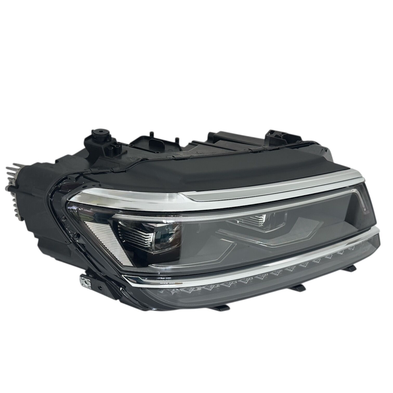 Volkswagen Far Tiguan 16-20 Sağ (Ledli/Xenon)